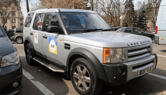 Pick-ups for Peace: UK Supports Ukrainian&nbsp;Military